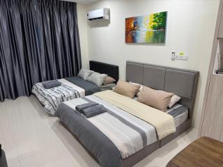 4 Pax - Scenic Riverfront Studio B, Kuching City - Kuching - 7
