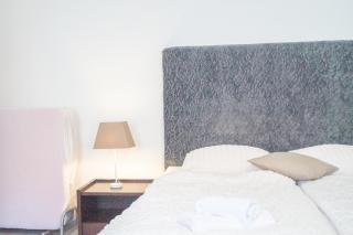 2 Pleasant Flats - Perfect for Long Stays - 1
