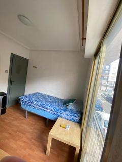 Habitación-FamiSan - Elx - 0