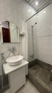 Apartment Near Rustaveli Avenue - Tbilisi - 2