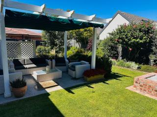 Lelani Self Catering Cape Town - Oakdale - 1