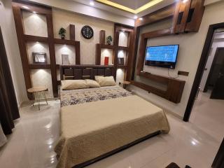 Diamond Mall, Gulberg Green Islamabad - Islamabad - 0