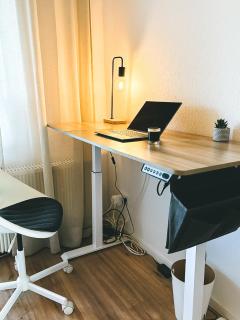 NEU Life&Work 2-4-Betten mit Stehschreibtisch am Uni-Klinikum - Rüttenscheid - 3