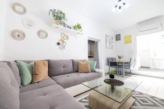 Apartments Antea - Makarska - 0