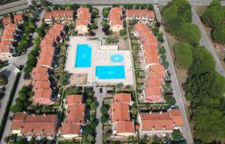 Renovated villa with garden and pool access - Bibione - 8