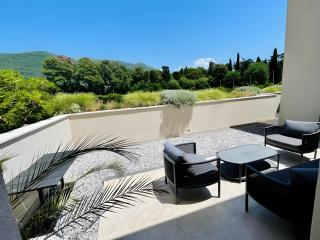 2 bedrooms Elena residence - 1