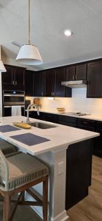 Cozy Home with Backyard Oasis! - Gibsonton - 4