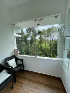 WHITE VIVID Homestay - Pīrmed - 7