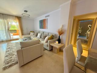 Casares Beach Golf Apartment With Private Garden Direct Pool Access - Casares - 2