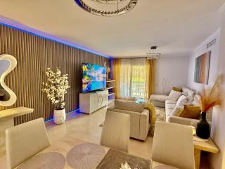 Casares Beach Golf Apartment With Private Garden Direct Pool Access - Casares - 5