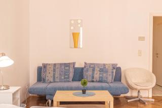 Stylish 2BR, Perfect Location & Well Connected - Vienne - 1