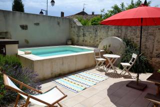 Maison de Charme, patio et piscine, wifi - Aujargues - 0