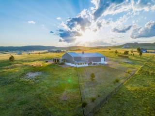 Black Hills Barndo - Hermosa - 9