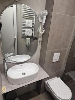 Hotel S - 3