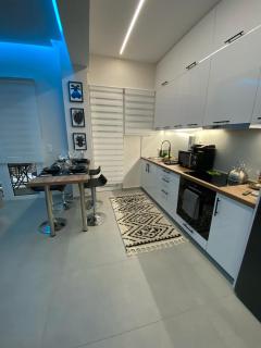 Modern Stay in Athens Center - Athen - 3