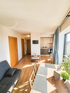 HomyVibes Apartments with Free Parking and Self Check-In - Riga - 8