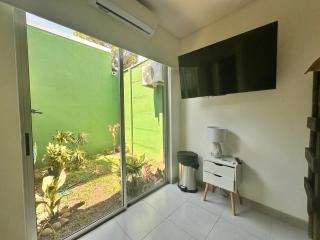 Triple Room Airport Villa HOMESTAY - Alajuela - 2