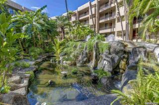 Awesome Paki Maui Beach condos in Lahaina - 2