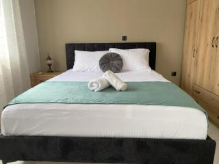 AXD Central Suites 1 - 4