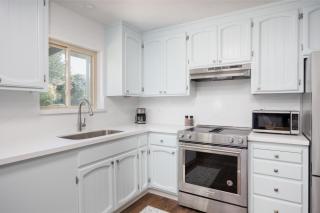 Cozy One-Bedroom Coastal Retreat - Walk to Beach - El Granada - 5
