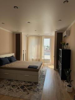 Уютная еврооднушка, с роскошным ремонтам рядом с ТРЦ Grand Park - 9