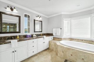 Vineyard Escape - Pool Spa & Views by Allevo Homes - - 6