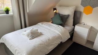 DUHA HOMES - 2 Zimmer Apartment, Monteurwohnung, TV, WIFI, Küche, Self Check-In, Autobahnnähe - Duisburg - 8
