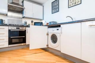 Penthouse Haven - Gants Hill - 2 Bedroom Flat - Redbridge - 2