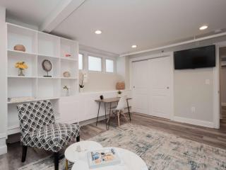 Jennifer's College Hill Apartment Private Entry & Patio - Providence - 2