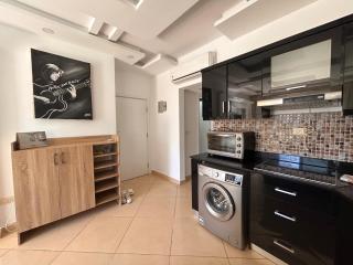 2-Bedroom Apartment on the Second Floor with a Balcony and amazing Pool View & Free Beach Access in Sharm Hills Resort - 5