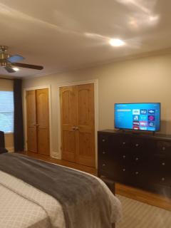 3bd 2bath Spacious Downstairs Duplex - 6