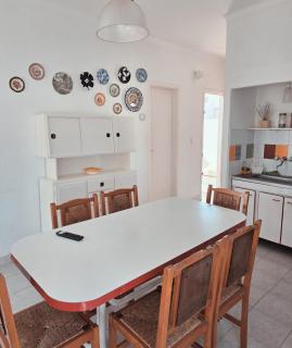 CASA MARDEL FAMILIAR ZONA FARO- MAR DEL PLATA - 6 personas -WIFI - MINIMO 2 DIAS!!! - Mar del Plata - 5