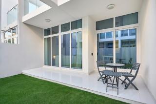 Luxury and Spacious 3BR - Vardon - 9