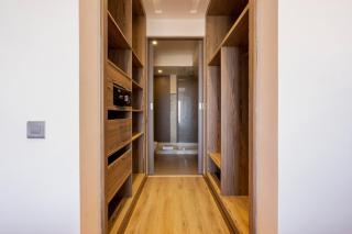 Luxury Apartment, Seaview Close Beach - 7