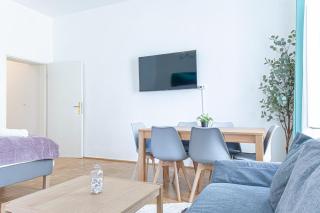 4 Stylish Apartments Suitable for Long Stays - 6