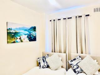 Plaistow home near Custom House Excel free parking - Londra - 8