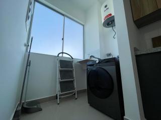 Departamento de Estreno Cama King, Piscina, Gym & AC - Piura - 1