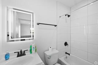 Chic Private Room with Bath-Steps to USC and Downtown LA - Los Angeles - 2