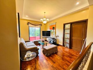 Relaxing Home Villa Cecilia Tagaytay - 6