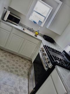 Westover 1BR Apt, Pet-Friendly, Near WVU - 2