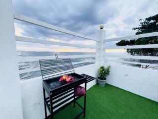 Estrada Private Beach House - - 7