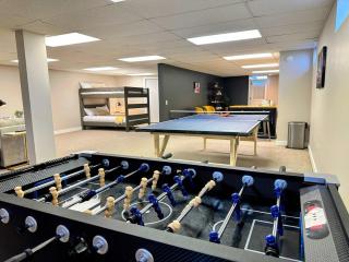 High-End Finger Lakes Escape - Expansive Game Room, Cozy Firepit, & Scenic Views - Penn Yan - 8