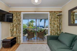 Coopers Perch - Coopers Beach Couples Retreat - 6