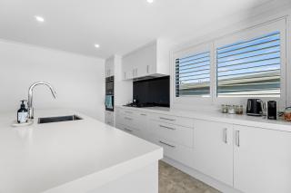 Sunset Stay - Raglan Holiday Home - Raglan - 2