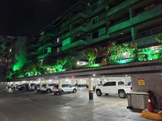 Bonito Apto Pé na Areia aprox 50M da Praia do Forte Cabo Frio com 90M2 ar cond nos 2 quartos Premiere Netflix HBO oferta de 10 por cento p aluguéis de 4 dias ou mais máquina de lavar - Cabo Frío - 6