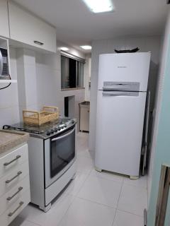 Bonito Apto Pé na Areia aprox 50M da Praia do Forte Cabo Frio com 90M2 ar cond nos 2 quartos Premiere Netflix HBO oferta de 10 por cento p aluguéis de 4 dias ou mais máquina de lavar - Cabo Frío - 4