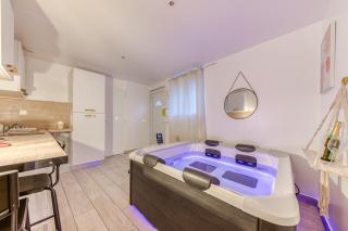 Jacuzzi L'émeraude NEUF & Cosy - 5