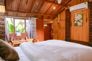 Lala Garden Homestay - - 4