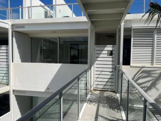Unit 202 Plantation Resort - Rainbow Beach Aircon.Wifi.Pool. Views - Rainbow Beach - 9