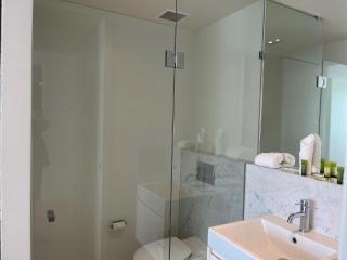 Unit 202 Plantation Resort - Rainbow Beach Aircon.Wifi.Pool. Views - 5